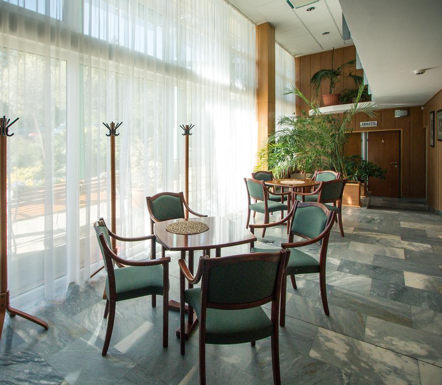 Hotel Panorama บาลาตองโยรอค ภายนอก รูปภาพ